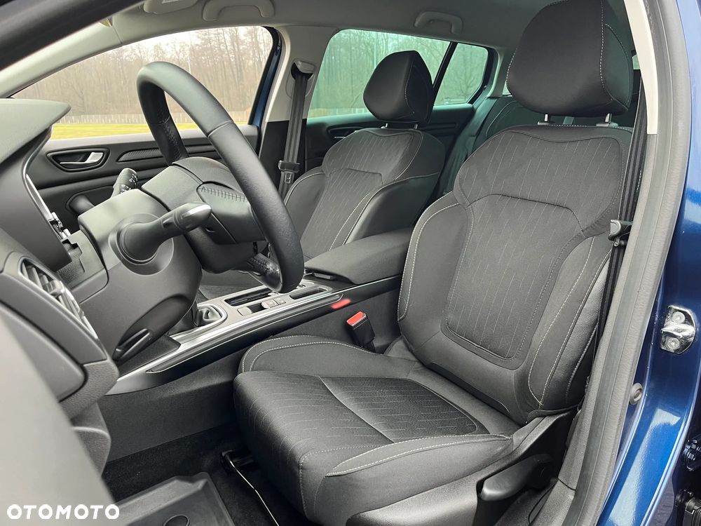 Renault Megane 1.5 Blue dCi Limited - 14