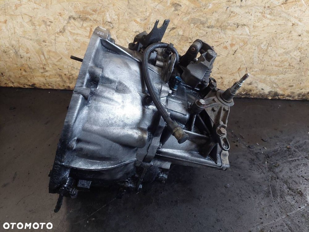 SKRZYNIA BIEGÓW RENAULT MEGANE II 1.9 DCI ND0008 MANUAL 6 BIEGÓW - 2