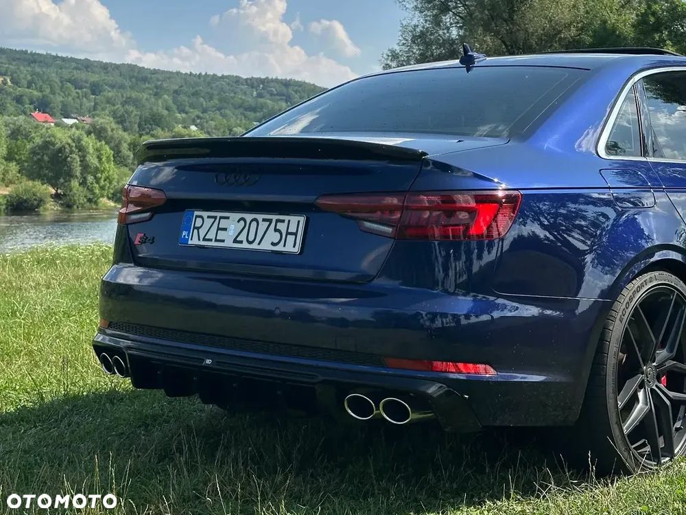 Audi S4 Limousine - 5