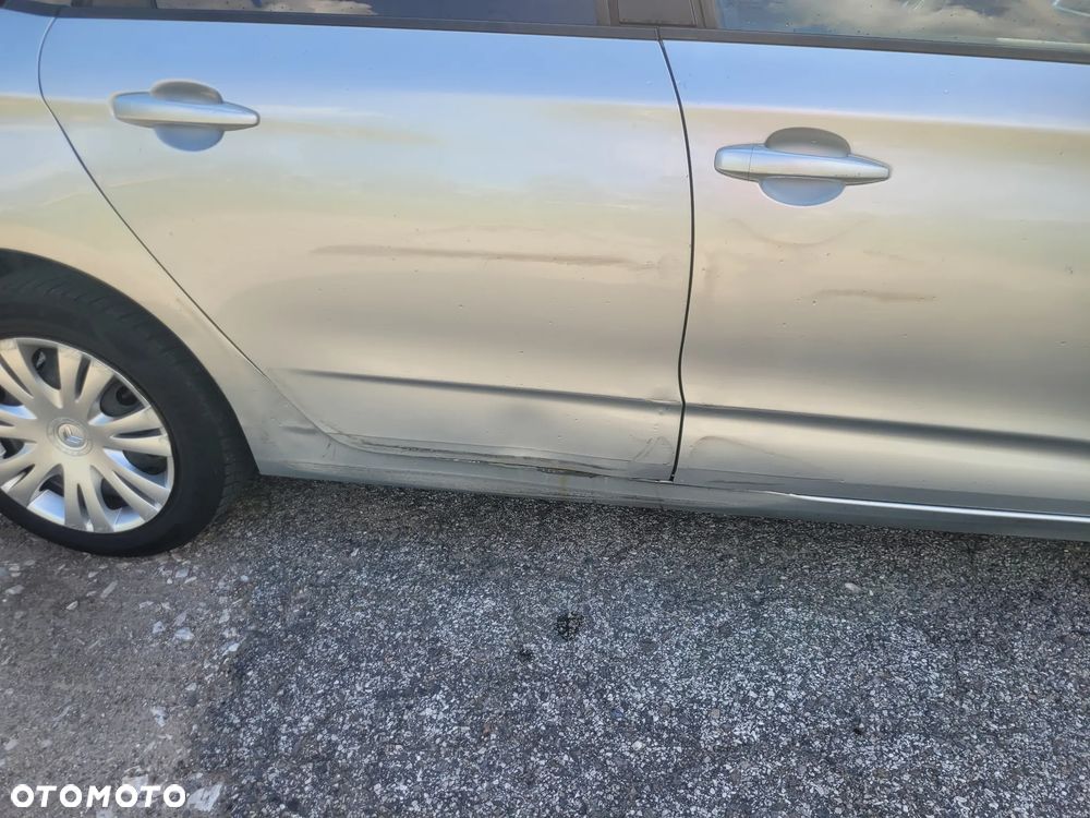 Citroën C4 HDi 90 Tendance - 17