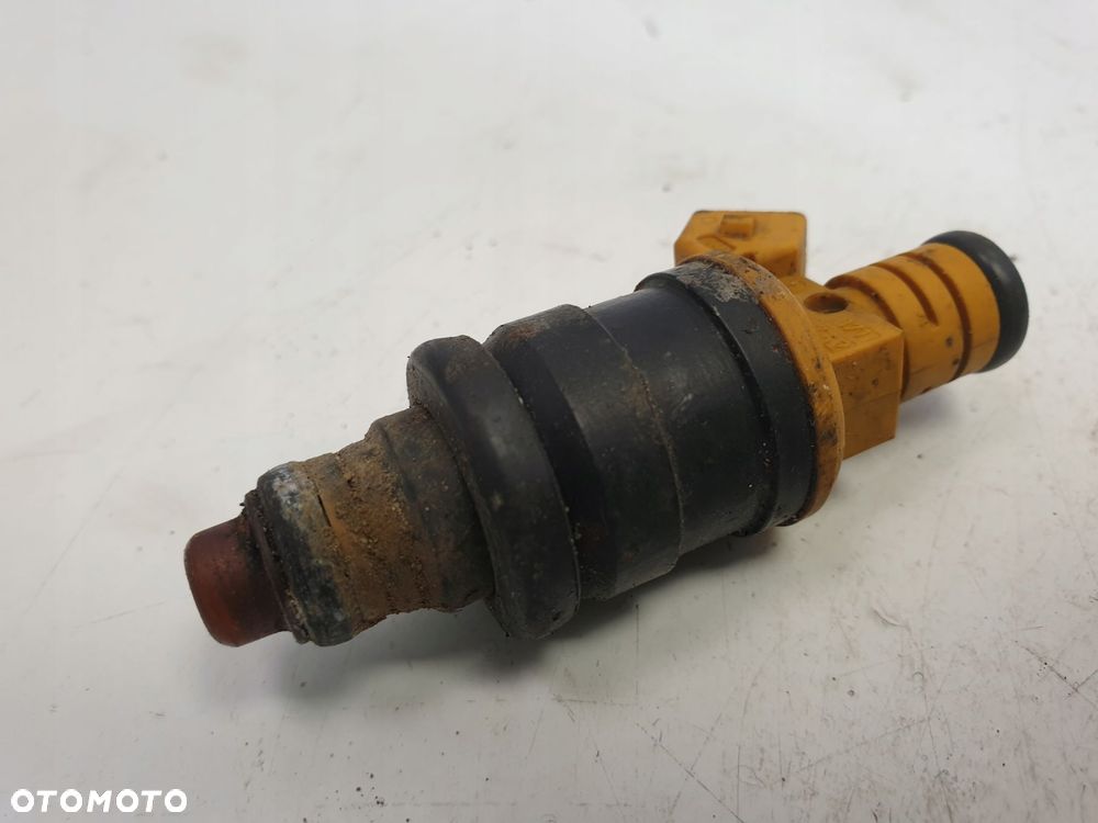 WTRYSKIWACZ Volvo 960 2.9 3.0 24V _ 0280150762 - 4