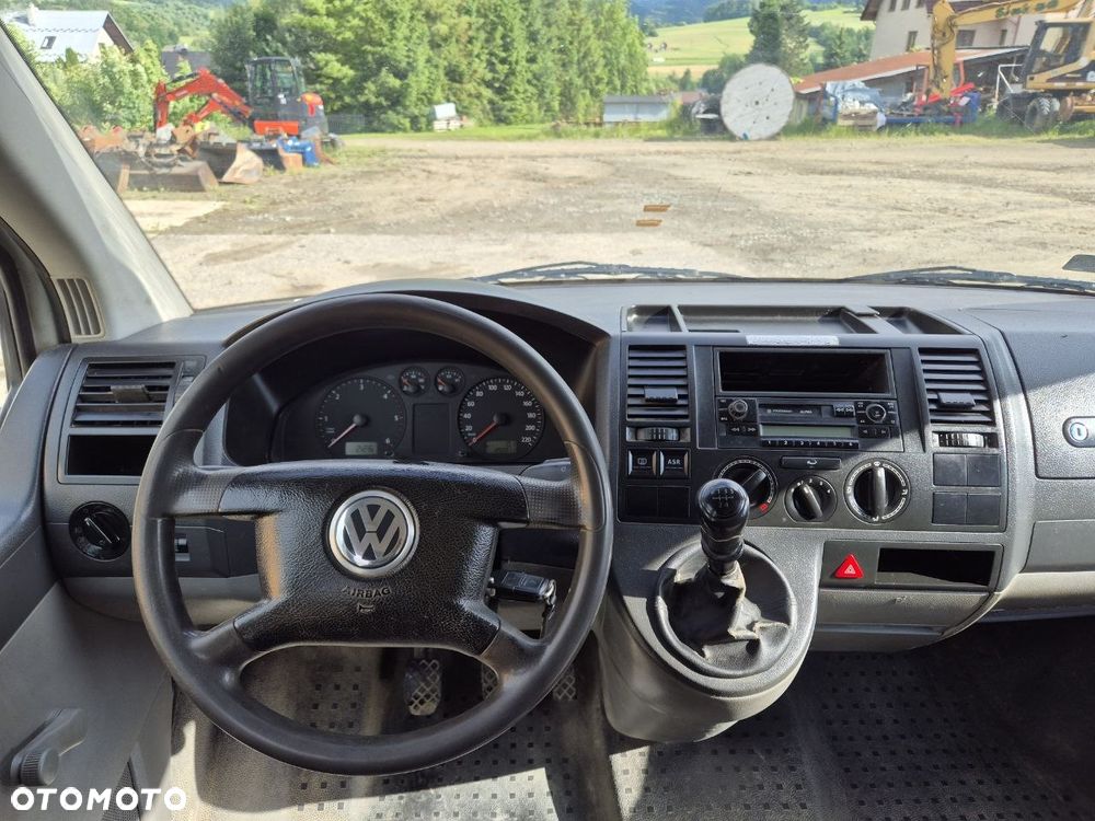 Volkswagen Transporter - 6