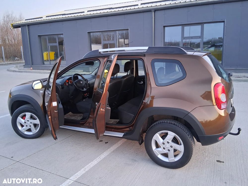 Dacia Duster SCe 115 4x4 Laureate - 9