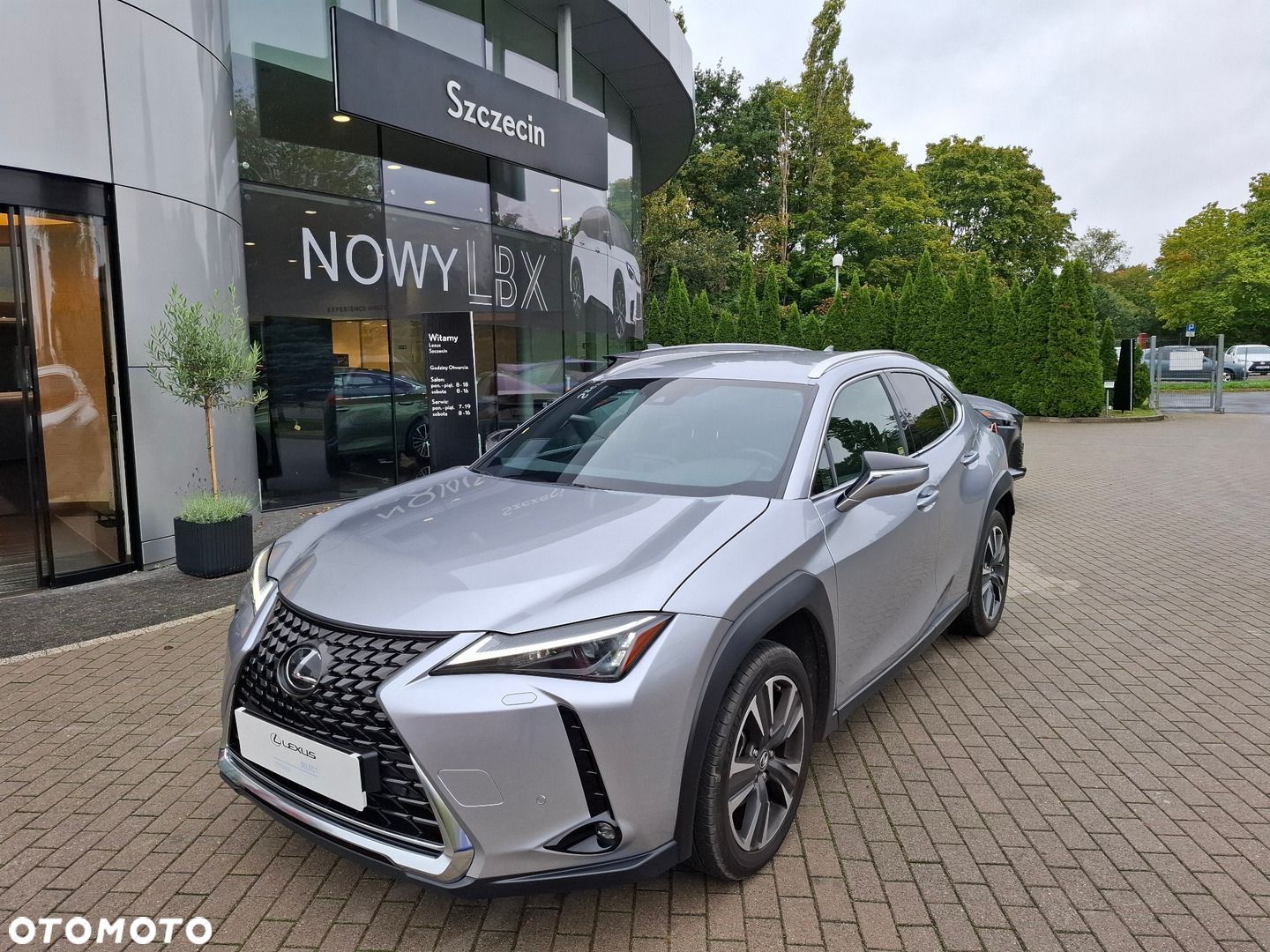 Lexus UX - 1