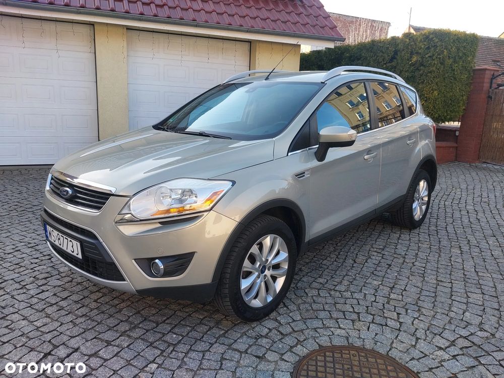 Ford Kuga 2.0 TDCi 2x4 Titanium - 2