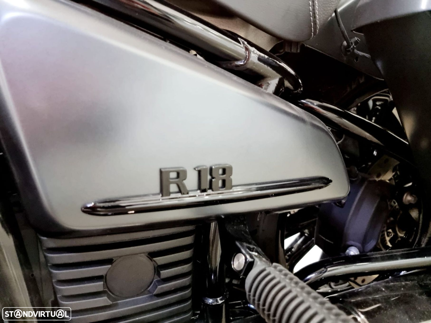BMW R 18 18 Roctane - 12