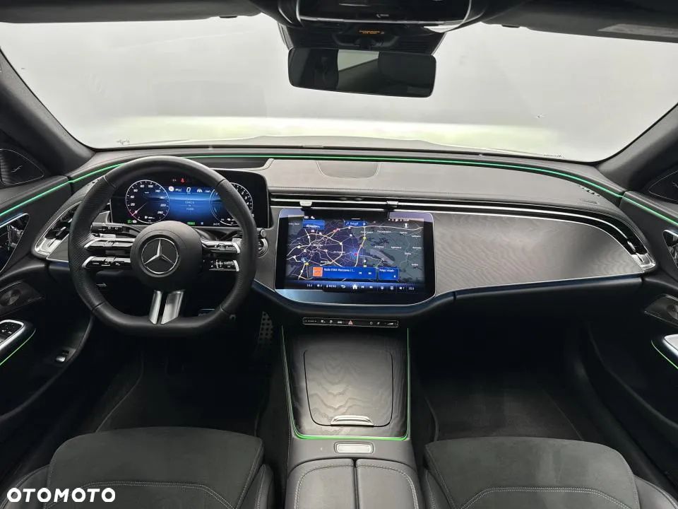 Mercedes-Benz Klasa E 300 de PHEV 4-Matic AMG 9G-Tronic - 25