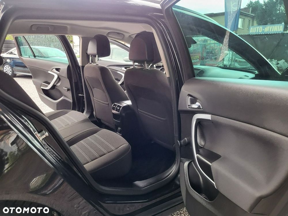 Opel Insignia - 20