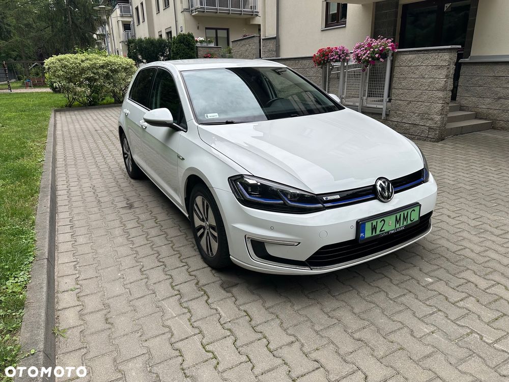 Volkswagen Golf e-Golf - 9