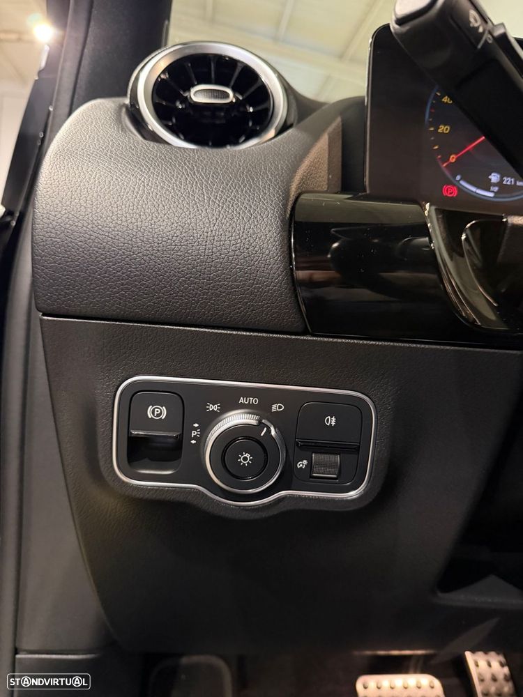 Mercedes-Benz B 250 e AMG Line - 23