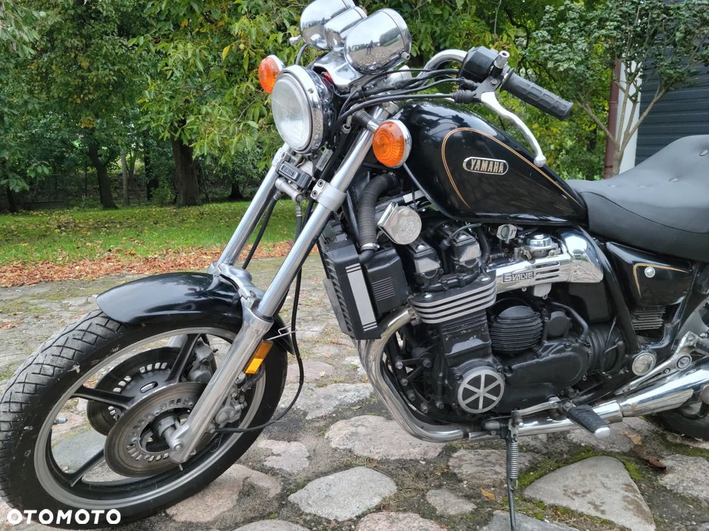 Yamaha Maxim - 9