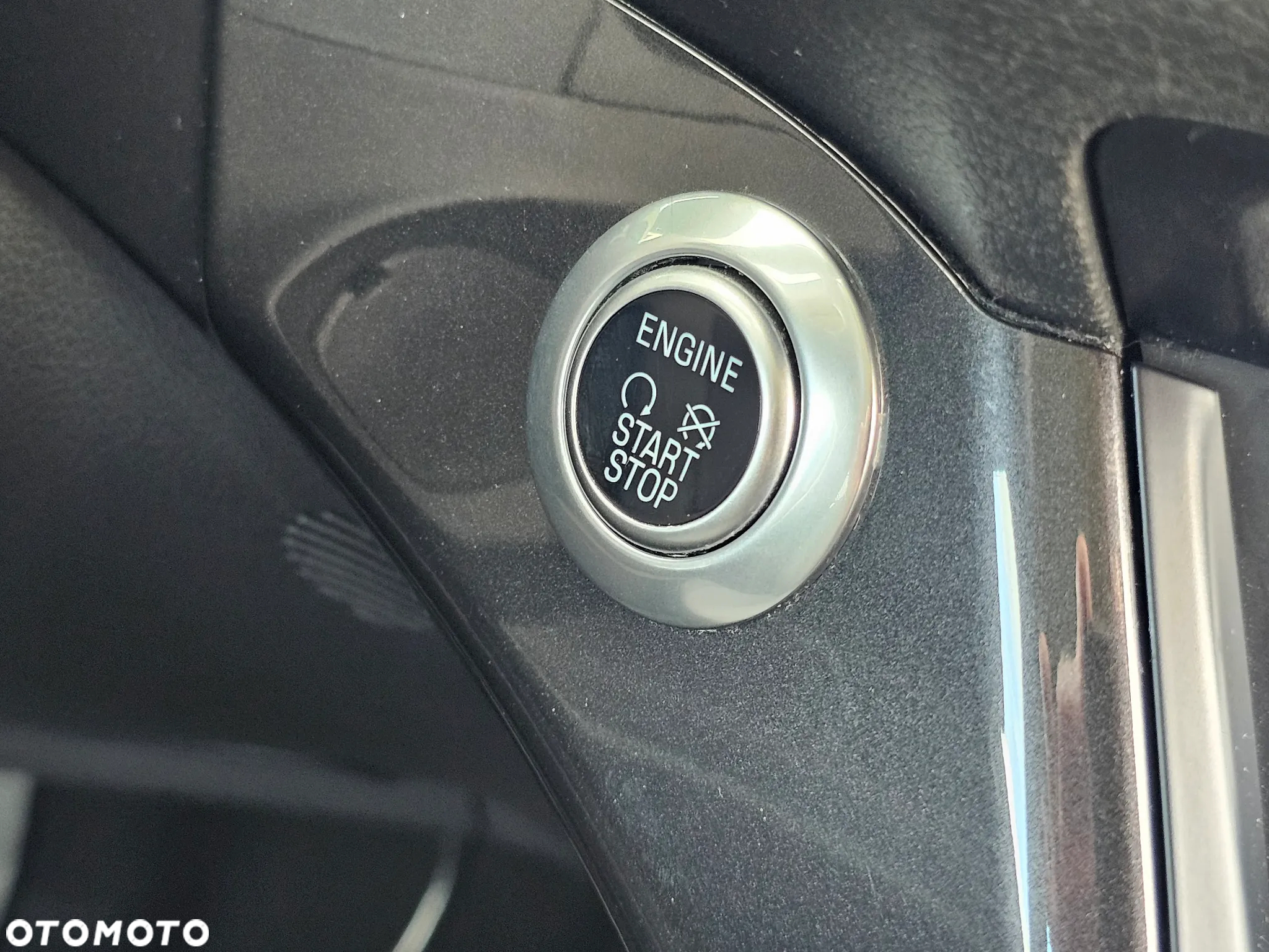 Ford C-MAX 1.0 EcoBoost Titanium ASS - 24
