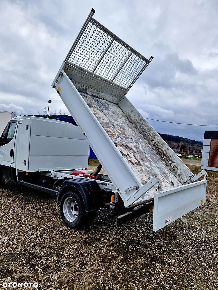 Iveco 35C16 - 13