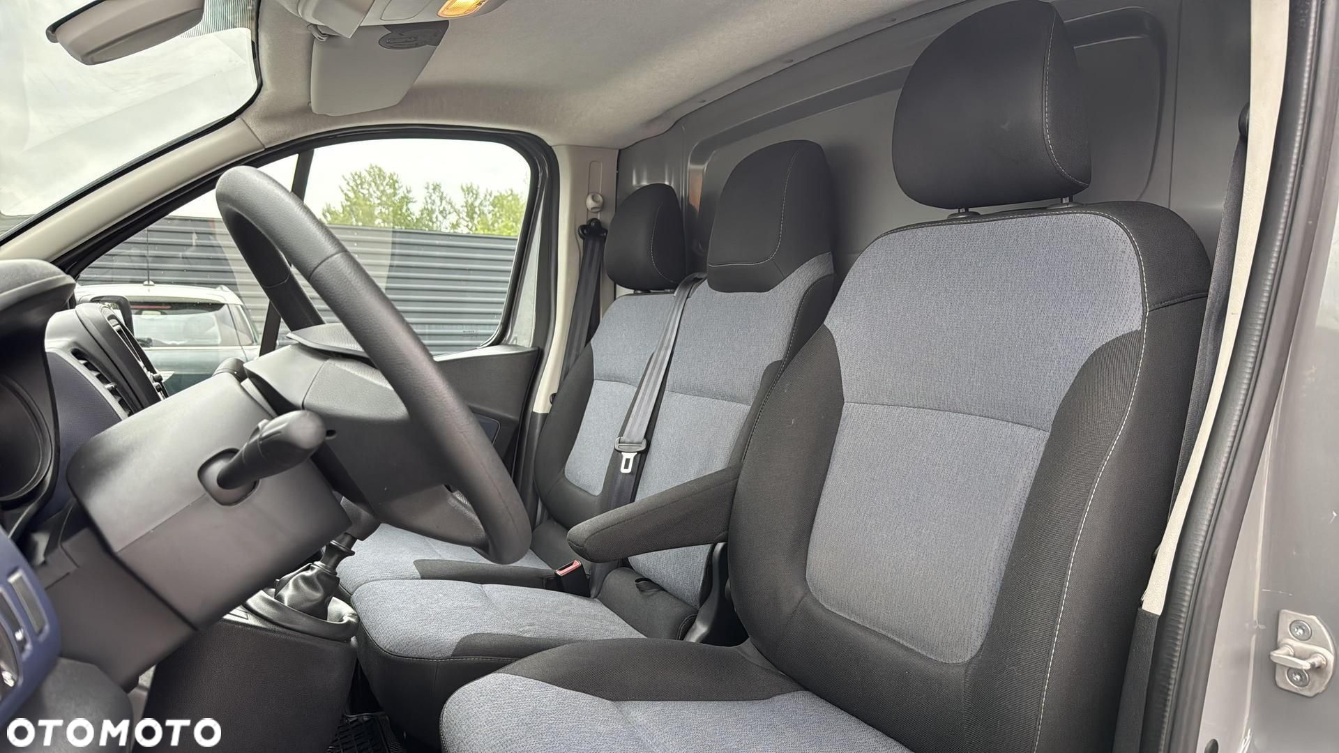 Opel vivaro - 13