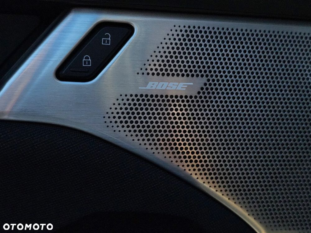 Mazda 3 e-SKYACTIV-G 140 M HYBRID EXCLUSIVE-LINE - 15