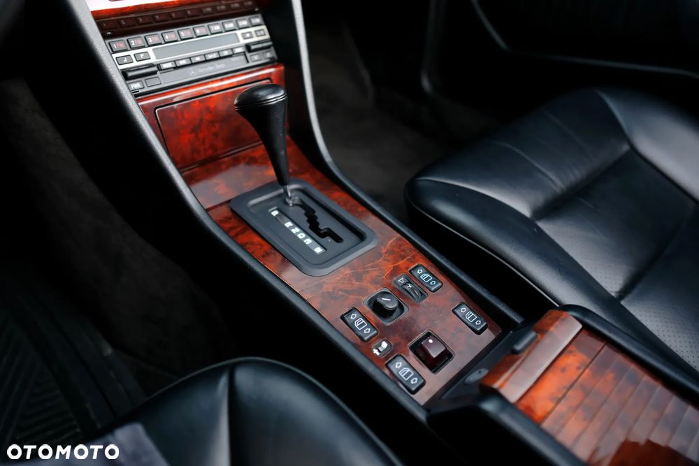 Mercedes-Benz W124 (1984-1993) - 27