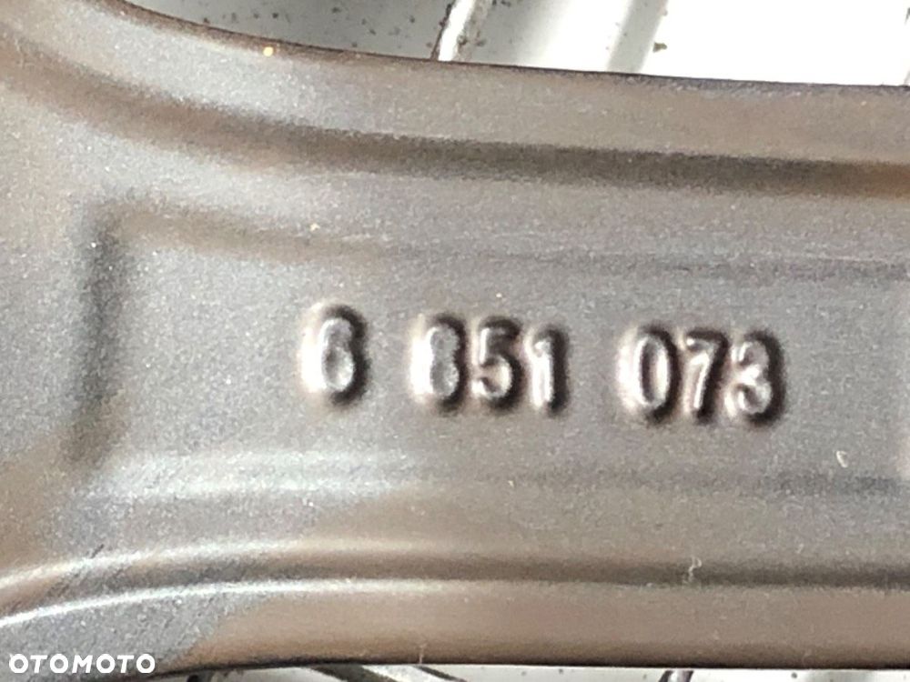 FELGA ALUMINIOWA 19 7J 5X120 ET48 ŚRODEK CENTR. 74  BMW X5 (E70) 2006 - 2013  6851073 - 3
