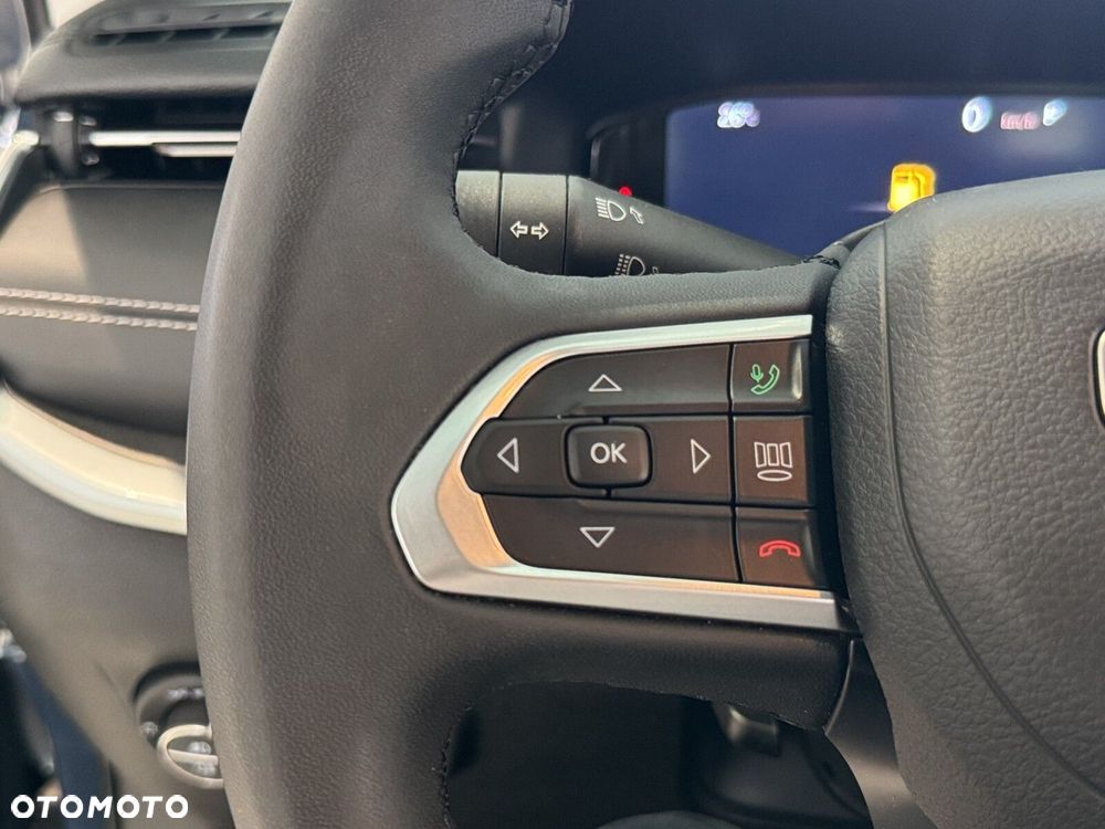 Jeep Compass - 11