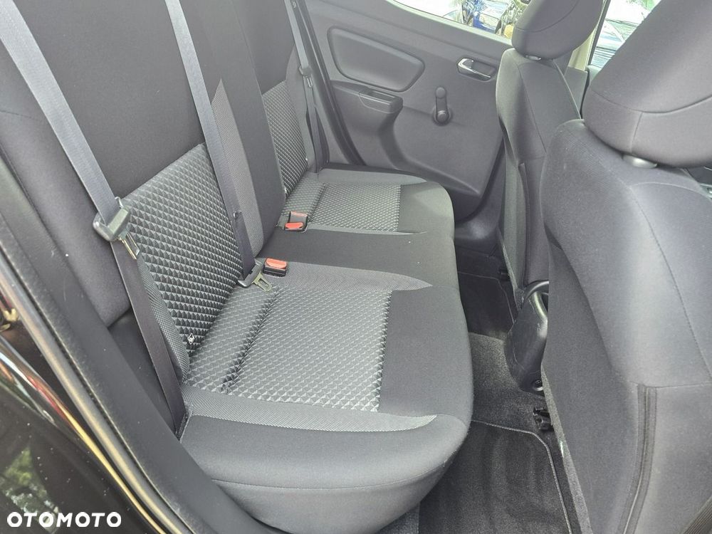 Nissan Micra - 11