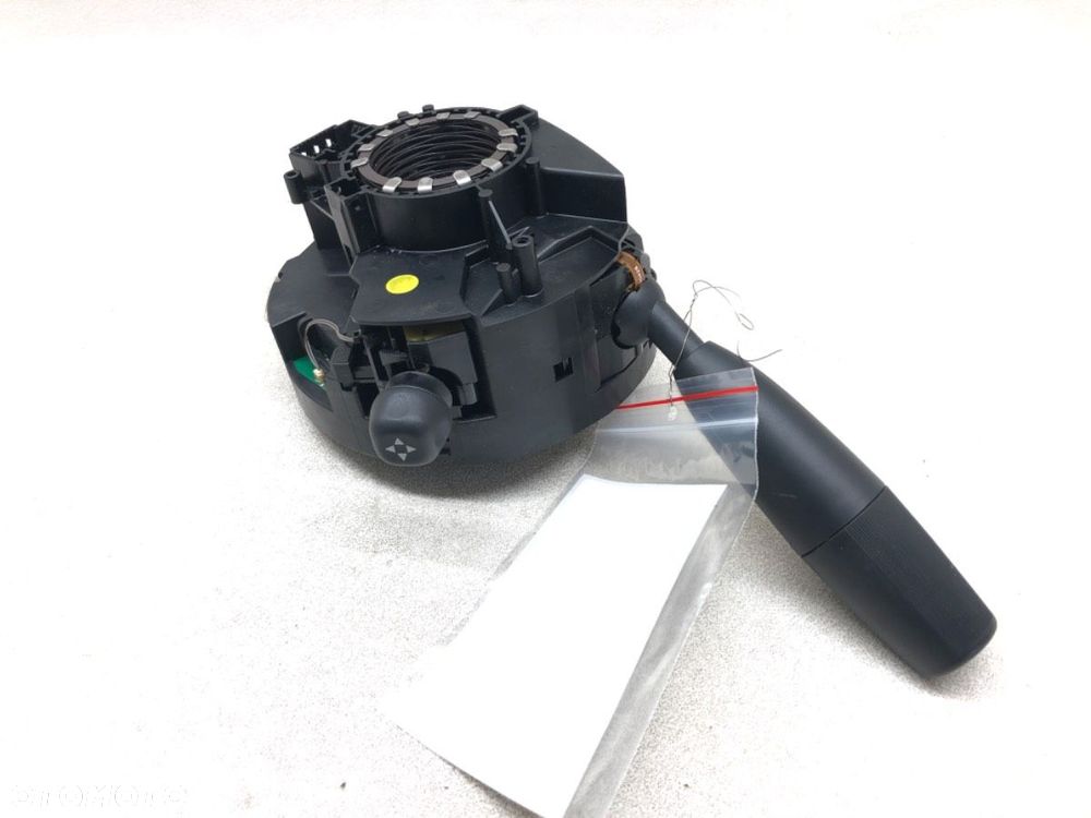 PRZEŁĄCZNIK KIERUNKOWSKAZÓW  MASERATI QUATTROPORTE VI 2012 - 2022 3.0 S Q4 302 kW [411 KM] - 9