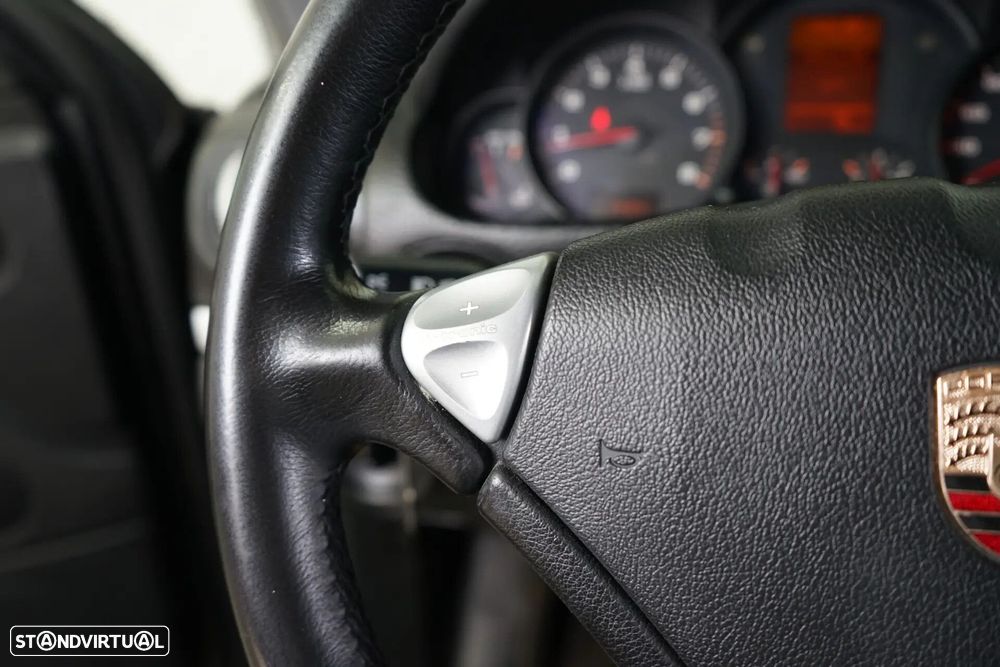 Porsche Cayenne Tiptronic - 23