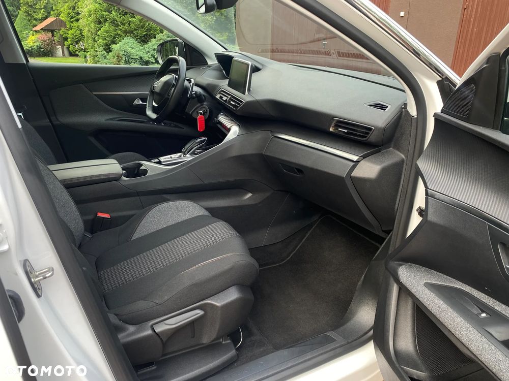 Peugeot 3008 1.5 BlueHDi Active S&S EAT8 - 7