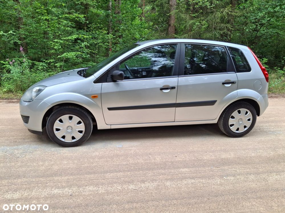 Ford Fiesta - 3
