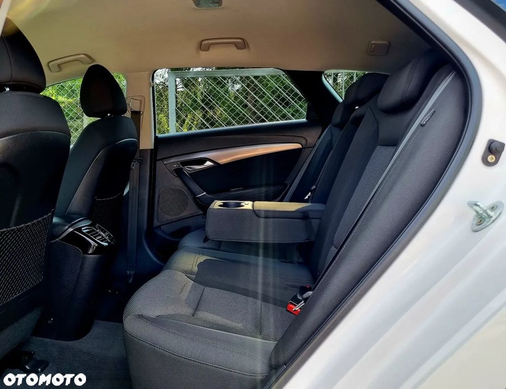 Hyundai i40 1.7 CRDi Premium DCT - 11