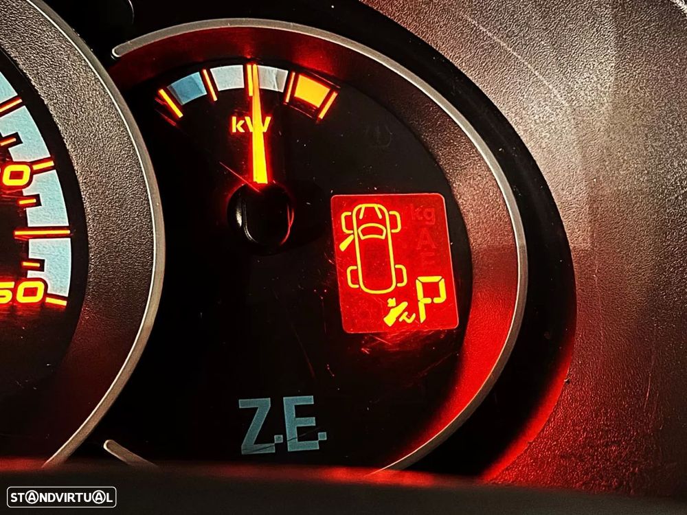 Renault kangoo grand confort  100% electric - 25