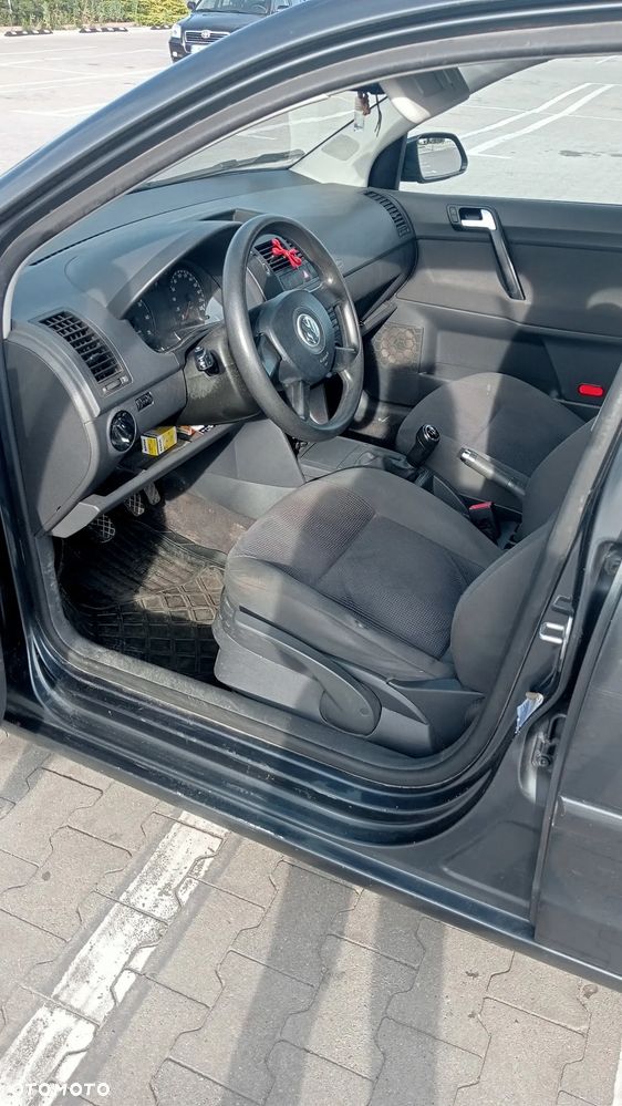 Volkswagen Polo 1.2 12V Comfortline - 12