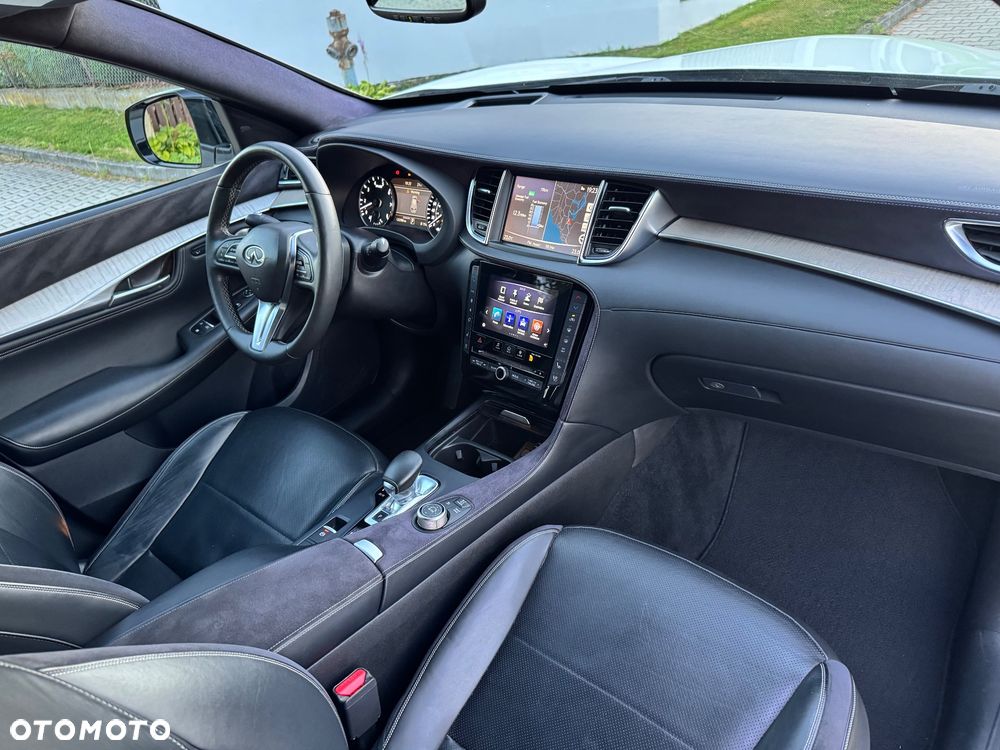 Infiniti Q50 2.0t Premium - 14