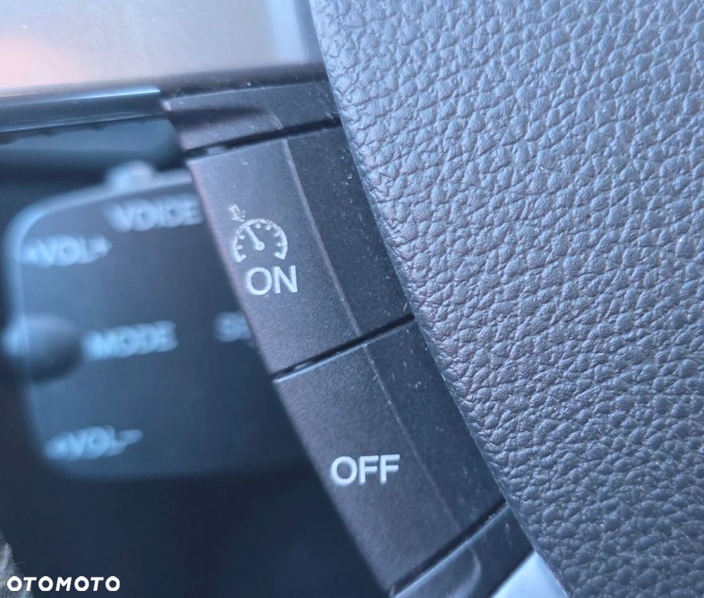 Ford Kuga 2.0 TDCi 4x4 Titanium - 21