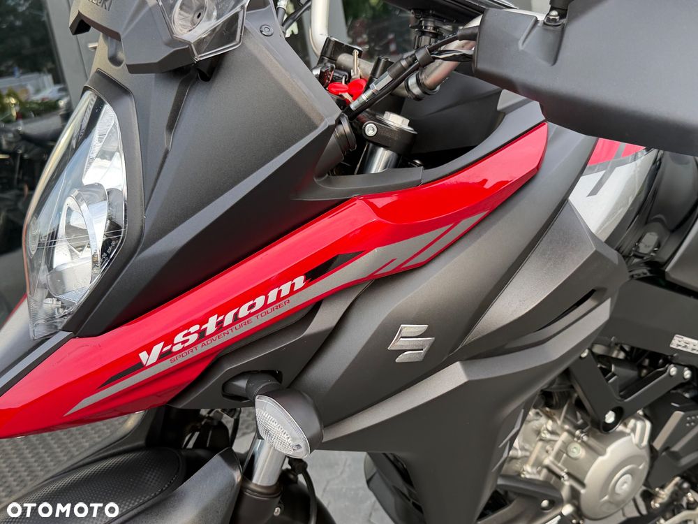 Suzuki V-STROM - 38