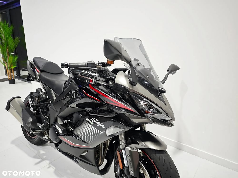 Kawasaki Ninja 1000 SX - 7