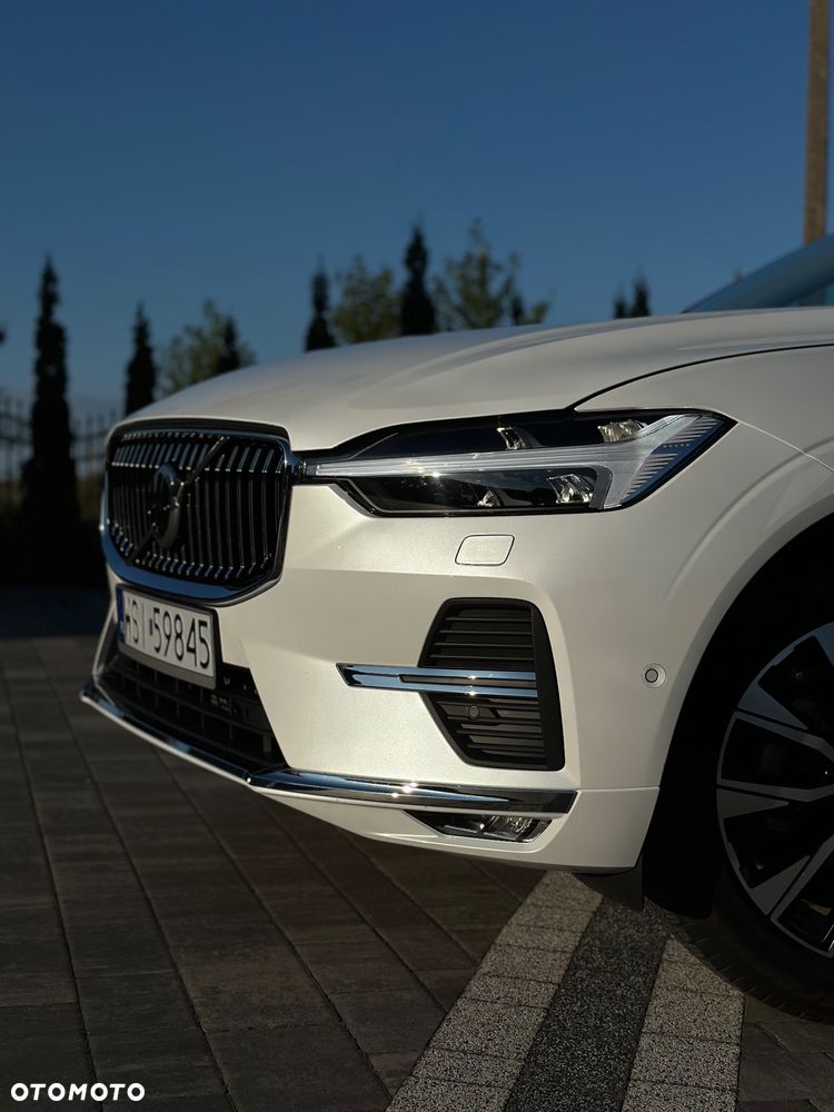 Volvo XC 60 B5 B AWD Plus Bright - 29