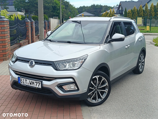 SsangYong/KGM Tivoli e-XGi 160 2WD Start/Stop Forward