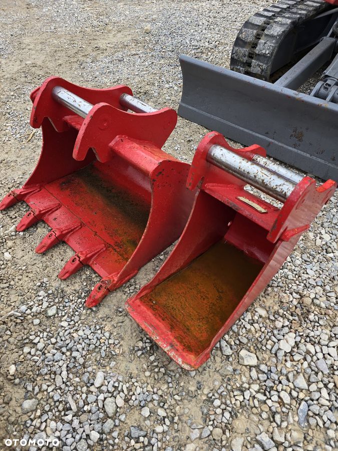 Takeuchi TB230 , ROK 2017 - 6