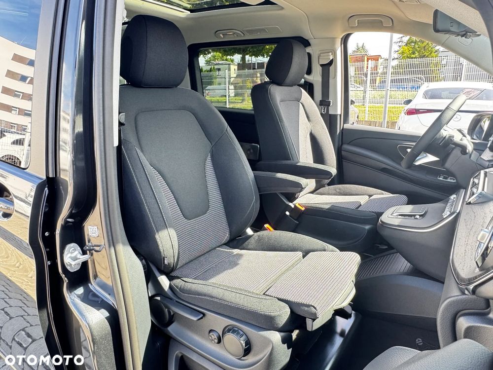 Mercedes-Benz Klasa V 250 d 9G-Tronic Style (d³ugi) - 23