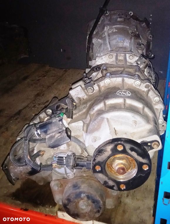 Reduktor skrzyni biegów Y8CA4E KTA 080110D KIA SORENTO 2.5 CRDI - 1