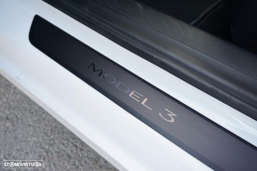 Tesla Model 3 Long Range AWD Dual Motor - 16