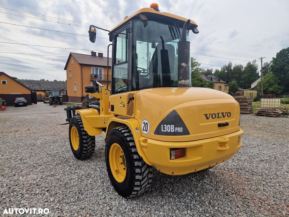 Volvo L30 - 2