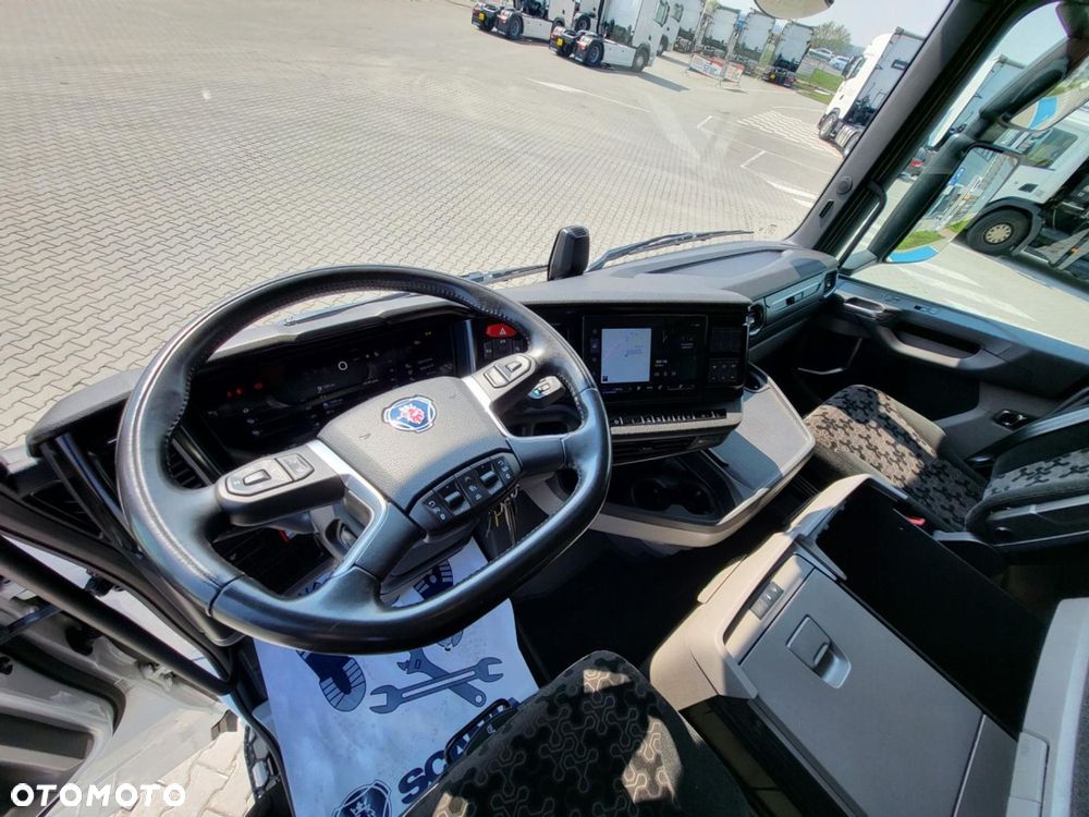Scania S 460 A4x2EB Mega - 18