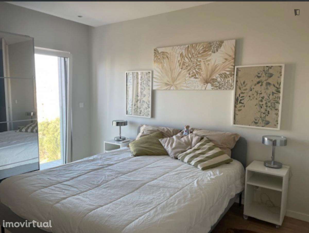 Apartamento com 1 quartos - localizado em Benfica Lisbon - Grande imagem: 2/31