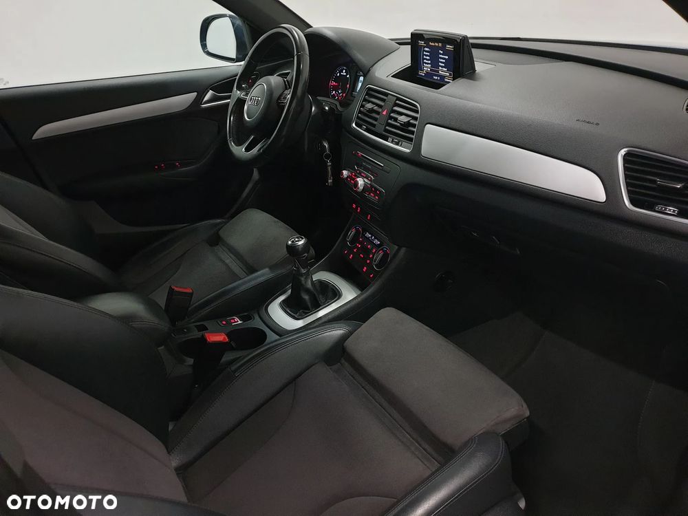 Audi Q3 2.0 TDI Sport - 38