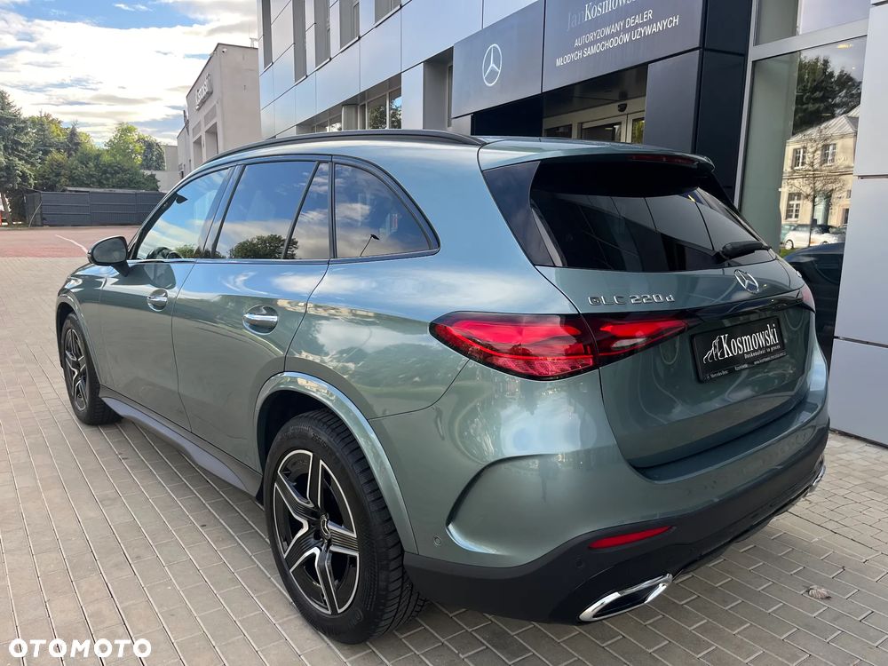 Mercedes-Benz GLC - 8