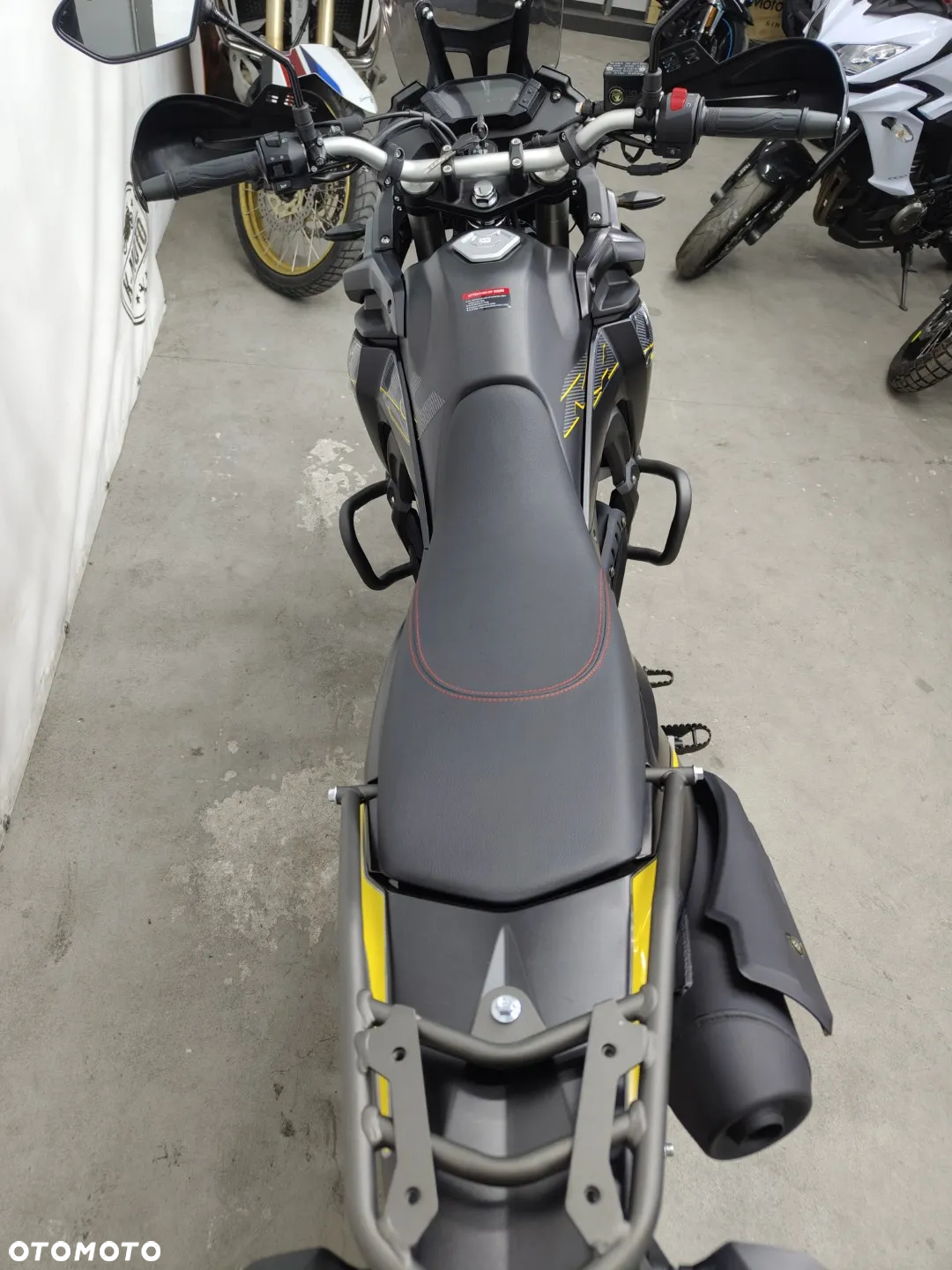 VOGE 300GY RALLY