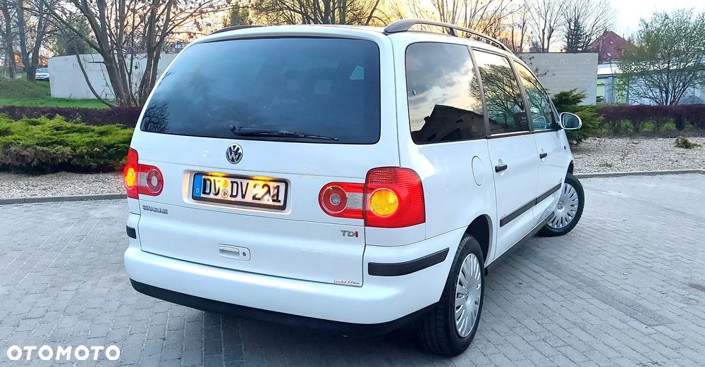 Volkswagen Sharan 1.9 TDI Trendline - 10