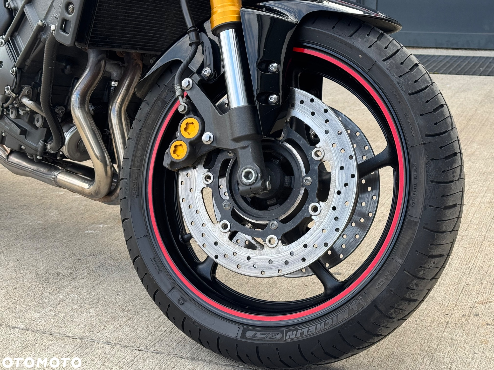 Yamaha FZ8 - 8