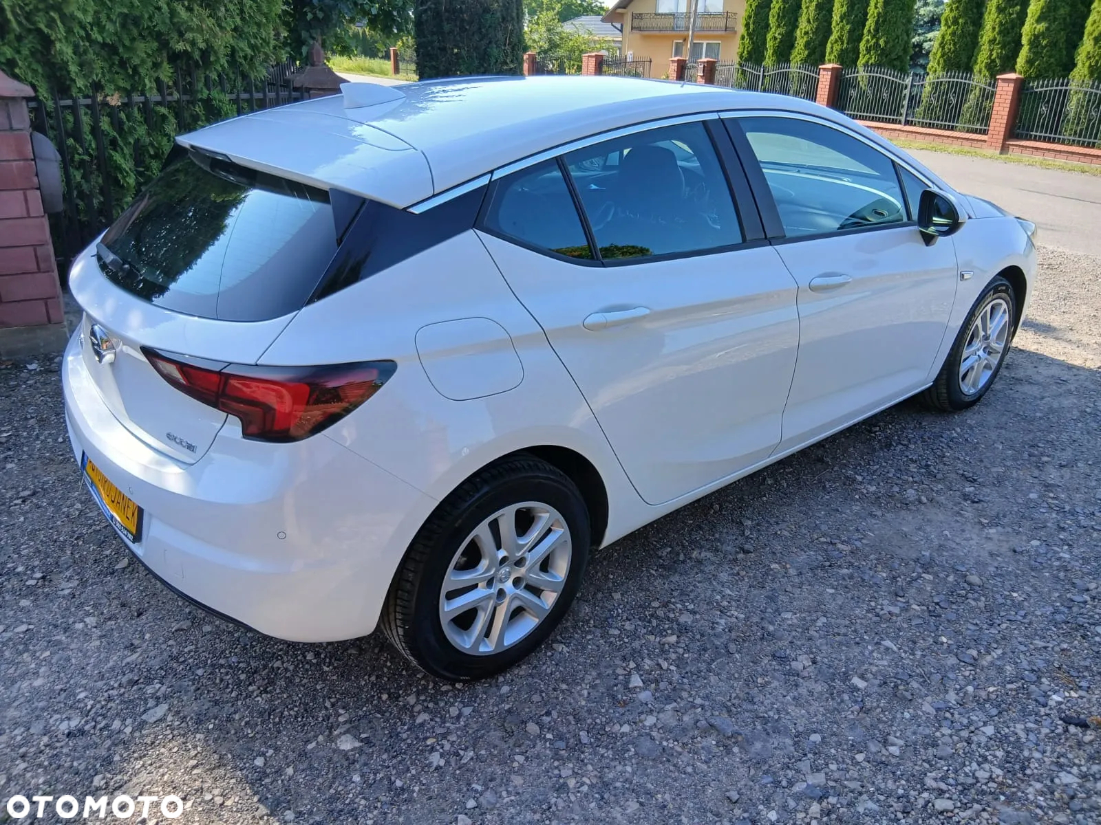 Opel Astra 1.6 D (CDTI) Edition - 13