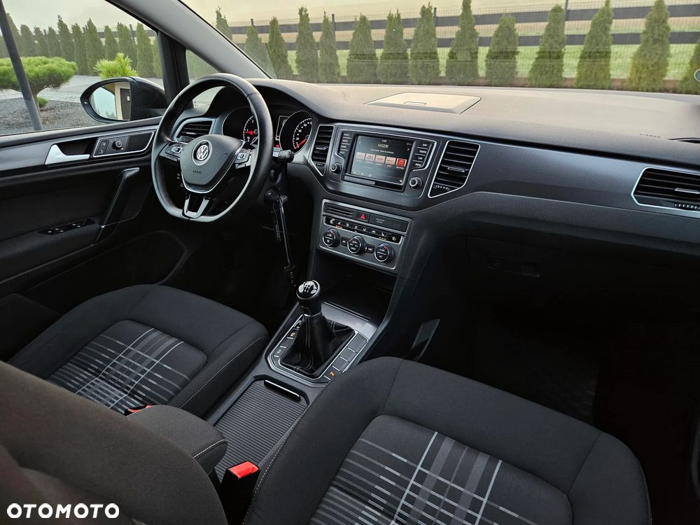 Volkswagen Golf Sportsvan 2.0 TDI BlueMotion Technology Lounge - 27